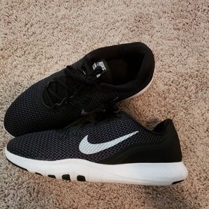 Nike Flex TR 7